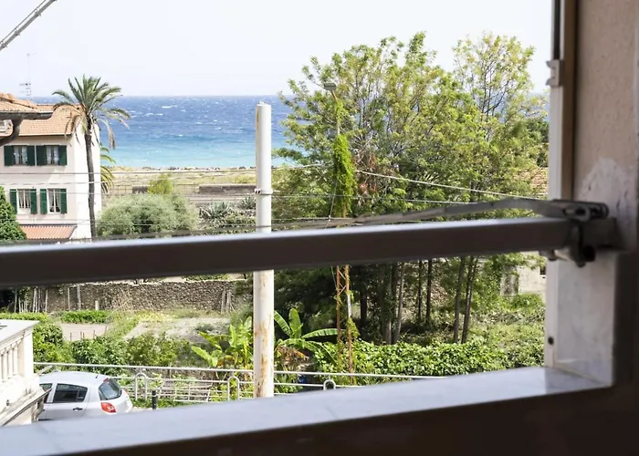 Casa Ambra Mare ボルディゲーラ