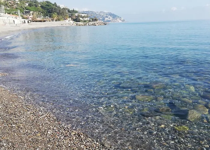 Casa Ambra Mare * Bordighera